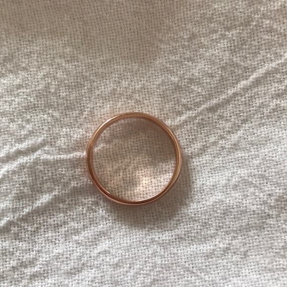 Rose gold ring {NWOT} - Picture 2 of 5
